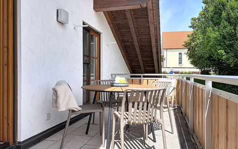Voe Sonnhalde: Appartamento, Architettura, Zona Residenziale, Condominio, Materiale Composito, Urban Design, Balcone, Uso Misto, Shade