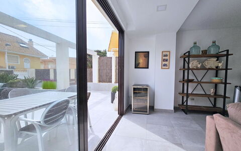 Sweet Home Cabo de Palos: Appartamento, Architettura, Zona Residenziale, Condominio, Materiale Composito, Urban Design, Balcone, Uso Misto, Shade