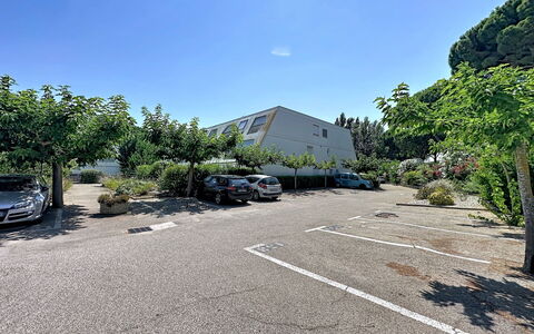 West City Ii: Costruzione, Parete, Finestra, Zona Residenziale, Quartiere, Facciata, Casa, Cittadina, Casa, Balcone