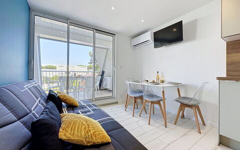 West City Ii: Costruzione, Parete, Finestra, Zona Residenziale, Quartiere, Facciata, Casa, Cittadina, Casa, Balcone