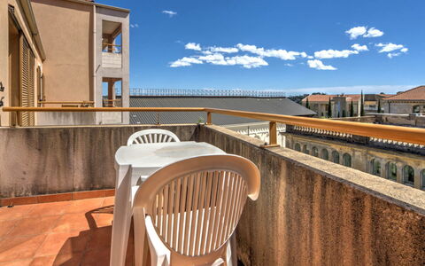 Virginia: Costruzione, Parete, Finestra, Zona Residenziale, Quartiere, Facciata, Casa, Cittadina, Casa, Balcone