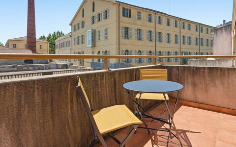 Grasse 626: Costruzione, Parete, Finestra, Zona Residenziale, Quartiere, Facciata, Casa, Cittadina, Casa, Balcone