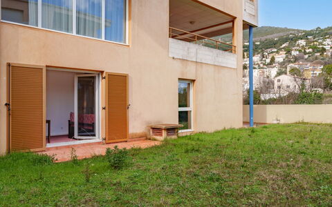 Virginia: Costruzione, Parete, Finestra, Zona Residenziale, Quartiere, Facciata, Casa, Cittadina, Casa, Balcone