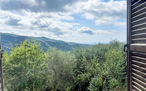 Casetta Pantasina: Costruzione, Parete, Finestra, Zona Residenziale, Quartiere, Facciata, Casa, Cittadina, Casa, Balcone