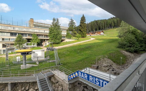 Artuik 448: Costruzione, Parete, Finestra, Zona Residenziale, Quartiere, Facciata, Casa, Cittadina, Casa, Balcone
