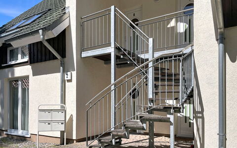 Tonis Strandidyll: Le Scale, Corrimano, Materiale Composito, Colonna, Metallo, Balcone, Acciaio, Color Legno, Latifoglie