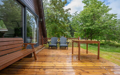 Loch Oich View (Lodge 6): Pavimento In Legno, Legna, Latifoglie, Plank, Deck, Color Legno, Portico, Villetta, Boardwalk, Materiali Naturali