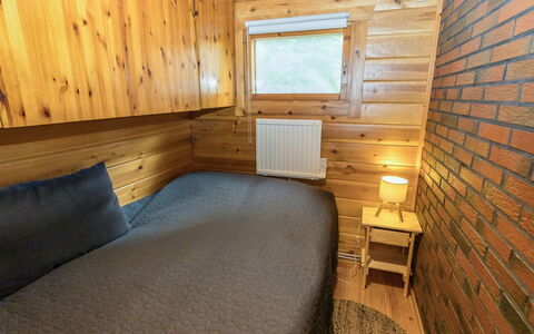 Whispering Woods: Legna, Pavimento, Interior Design, Pavimentazione, Camera Da Letto, Letto, Camera, Soffitto, Color Legno, Latifoglie
