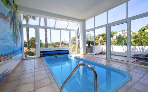 Castillo: Blu, Piscina, Ricorrere, Eco Hotel, Tempo Libero, Appartamento, Hotel, Mobili Da Esterno, Shade