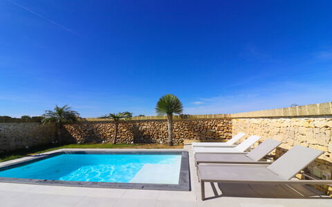 Villa Ginevra Luxury Otranto: Blu, Piscina, Ricorrere, Materiale Composito, Mobili Da Esterno, Villa, Hotel, Eco Hotel, Piastrella, Resort Citta '