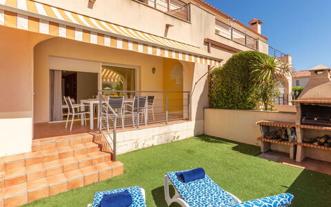 Cristina: Appartamento, Condominio, Uso Misto, Hotel, Balcone