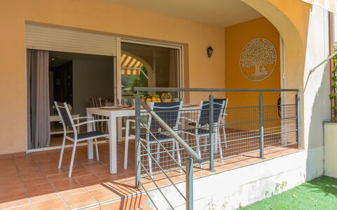 Cristina: Appartamento, Condominio, Uso Misto, Hotel, Balcone