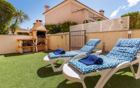 Cristina: Appartamento, Condominio, Uso Misto, Hotel, Balcone