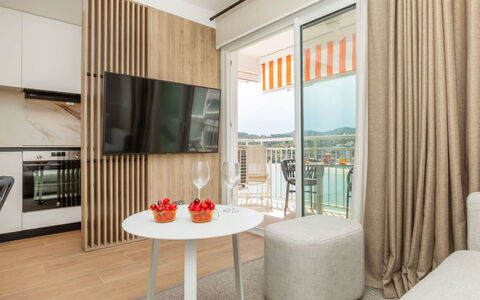Las Vegas Ii: Appartamento, Condominio, Uso Misto, Hotel, Balcone