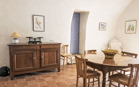 Casa Memmi Mouriès: Appartamento, Condominio, Uso Misto, Hotel, Balcone