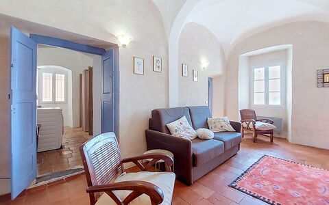 Casa Memmi Mouriès: Pavimentazione, Mobilia, Soffitto, Pavimento, Interior Design, Camera, Sedia, Soggiorno, Divano