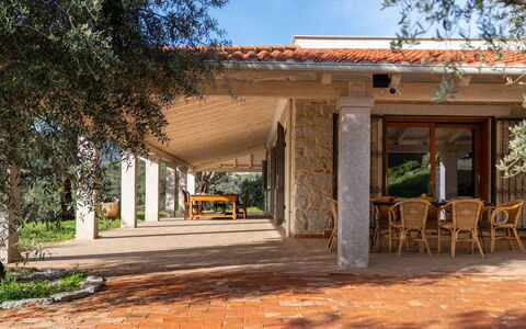 S'Olioni: Appartamento, Condominio, Uso Misto, Hotel, Balcone