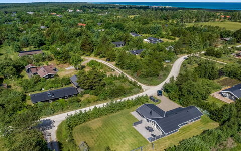 Esalina - 800M from the Sea: Visione Globale, Fotografia Aerea, Zona Residenziale, Paesaggio, Lotto, Plain, Sobborgo, Estate, Piantagione, Landscaping