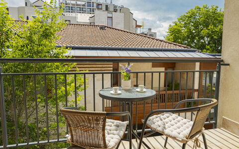 Patti: Mobilia, Legna, Sedia, Mobili Da Esterno, Portico, Tavolo, Tavolo Esterno, Balcone, Deck, Color Legno