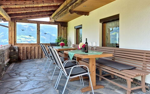 Ferienhaus Dinkl: Mobilia, Legna, Tavolo, Portico, Sedia, Latifoglie, Color Legno, Mobili Da Esterno, Catena Montuosa, Plank