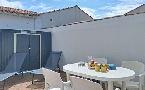 Les Dunes: Mobilia, Mobili Da Esterno, Sedia, Shade, Tavolo Esterno, Piastrella, Balcone