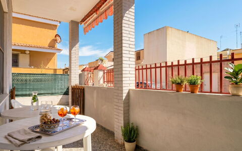 Vela Latina: Interior Design, Mobilia, Legna, Pavimentazione, Soffitto, Pavimento, Camera, Illuminazione, Appartamento, Tavolo