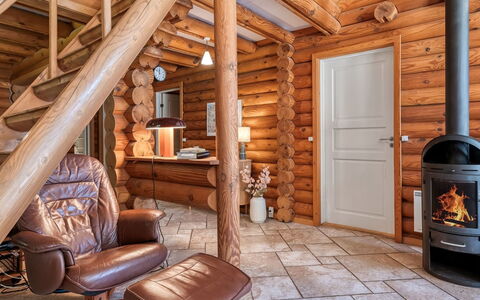 Unelma - from the Sea: Legna, Mobilia, Interior Design, Pavimentazione, Log Cabin, Latifoglie, Sedia, Color Legno, Soffitto, Soggiorno