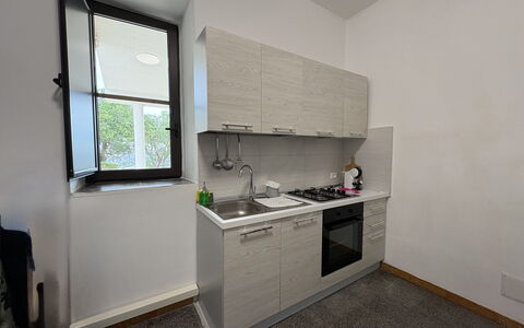 Casale Nardi: Cucina, Elettrodomestico Da Cucina, Controsoffitto, Apparecchio Major, Pavimentazione, Lavandino Della Cucina, Legna, Cabinetry, Interior Design, Pavimento