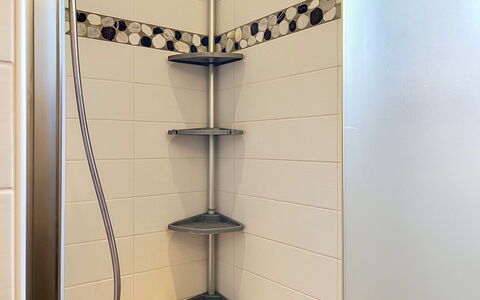 Chalet Chaudoudoux: Interior Design, Piastrella, Bagno, Idraulico Fixture, Scaffalature, Mensola, Idraulico