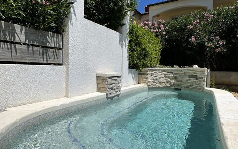 Volme: Materiale Composito, Piscina, Giochi D'Acqua, Calcestruzzo, Flagstone, Design, Piastrella, Ricorrere, Hotel