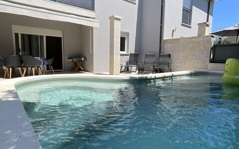 Monte Kope: Piscina, Zona Residenziale, Materiale Composito, Ricorrere, Estate, Giochi D'Acqua, Villa, Hotel, Shade, Hacienda