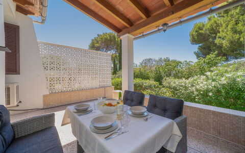 Casa Bonita: Mobilia, Interior Design, Sedia, Mobili Da Esterno, Materiali Naturali, Shade, Tavolo Esterno, Design, Ristorante, Cucina & Sala Da Pranzo Tavolo