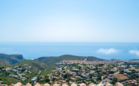Pueblo Panorama: Mobilia, Interior Design, Sedia, Mobili Da Esterno, Materiali Naturali, Shade, Tavolo Esterno, Design, Ristorante, Cucina & Sala Da Pranzo Tavolo