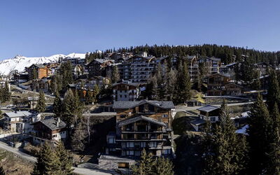 La Rosière 620: Albero, Costruzione, Neve, Architettura, Paesaggio, Inverno, Casa, Casa, Hill Station, Pendenza
