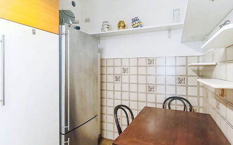 Locanda dei Nonni: Pavimentazione, Pavimento, Interior Design, Apparecchio Major, Cucina, Elettrodomestico Da Cucina, Soffitto, Camera, Piastrella, Controsoffitto