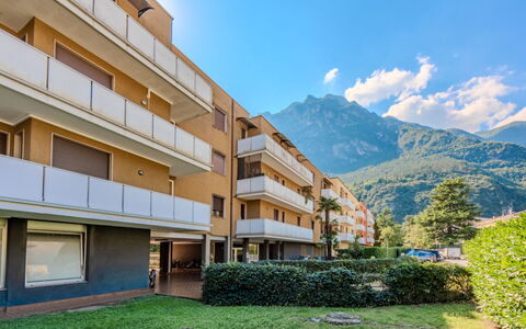 Locanda dei Nonni: Appartamento, Condominio, Balcone
