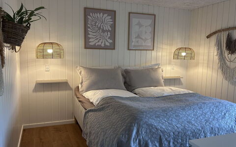 Tayara - 900M from the Sea: Legna, Camera Da Letto, Interior Design, Letto, Bedding, Lenzuolo, Pavimentazione, Pavimento, Mobilia, Telaio Del Letto