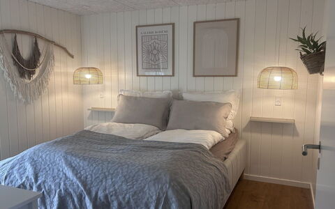 Tayara - 900M from the Sea: Legna, Camera Da Letto, Letto, Interior Design, Bedding, Lenzuolo, Pavimento, Pavimentazione, Telaio Del Letto, Mobilia