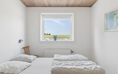 Tanja - 1.5Km from the Sea