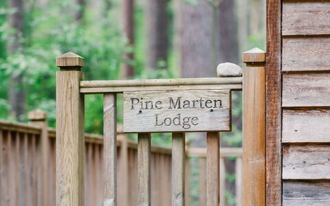 Ballater 100: Zona Residenziale, Collina, Casa, Casa, Ricorrere, Catena Montuosa, Eco Hotel, Hill Station, Estate, Villa