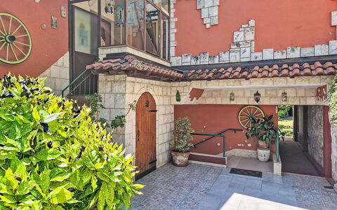Monte: Zona Residenziale, Collina, Casa, Casa, Ricorrere, Catena Montuosa, Eco Hotel, Hill Station, Estate, Villa