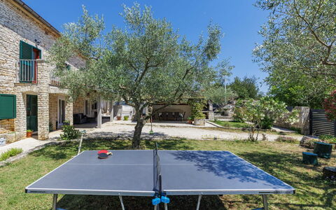 Happy: Zona Residenziale, Collina, Casa, Casa, Ricorrere, Catena Montuosa, Eco Hotel, Hill Station, Estate, Villa