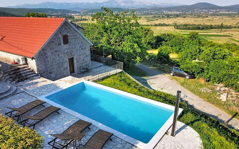 Marija: Zona Residenziale, Collina, Casa, Casa, Ricorrere, Catena Montuosa, Eco Hotel, Hill Station, Estate, Villa