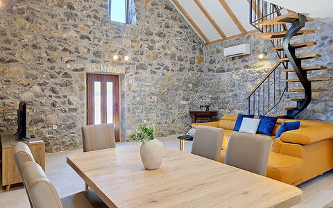 Marija: Zona Residenziale, Collina, Casa, Casa, Ricorrere, Catena Montuosa, Eco Hotel, Hill Station, Estate, Villa