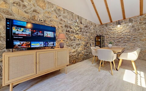 Ana: Zona Residenziale, Collina, Casa, Casa, Ricorrere, Catena Montuosa, Eco Hotel, Hill Station, Estate, Villa