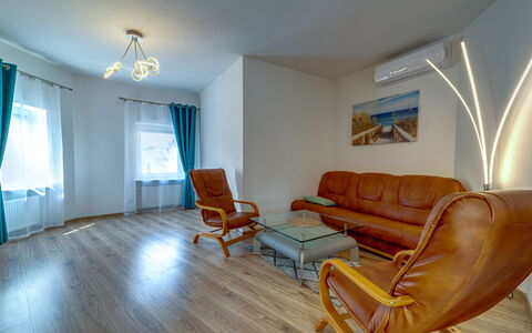 Gliwice 100: Zona Residenziale, Collina, Casa, Casa, Ricorrere, Catena Montuosa, Eco Hotel, Hill Station, Estate, Villa