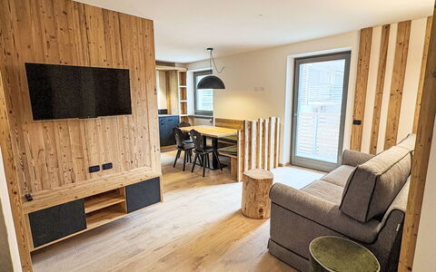 Vita Nova: Legna, Appartamento, Color Legno, Latifoglie, Plank, Legname, Compensato, Log Cabin, Pavimento In Legno, Vernice