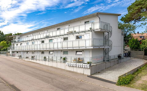 Strandpärlan: Zona Residenziale, Urban Design, Appartamento, Materiale Composito, Uso Misto, Balcone, Calcestruzzo, Marciapiede