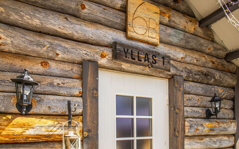 Ylläs 1: Mobilia, Interior Design, Pavimentazione, Pavimento, Tavolo, Legna, Soffitto, Sedia, Camera, Divano