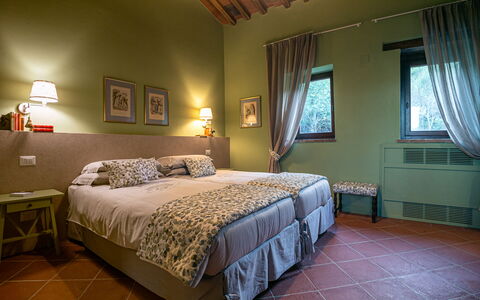 Casa Faraona: Mobilia, Interior Design, Letto, Camera Da Letto, Parete, Camera, Soffitto, Lenzuolo, Bedding, Pavimentazione